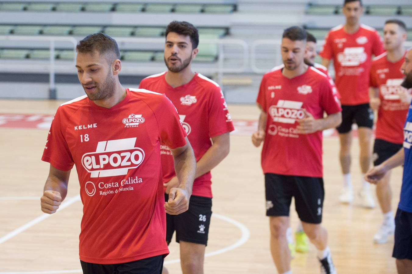 Entrenamiento de ElPozo en el Palacio