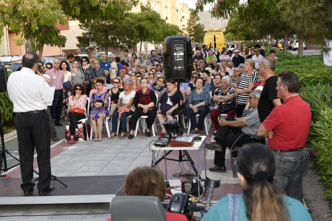 Vecinos de Espinardo 'inundan' la rambla para reclamar seguridad