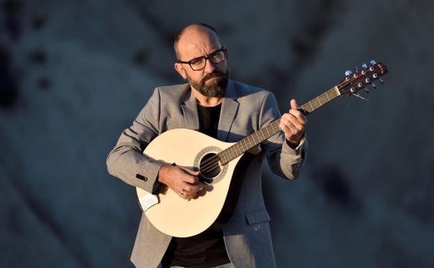 Laúdes, guitarros y octavillas en busca del sonido prometido