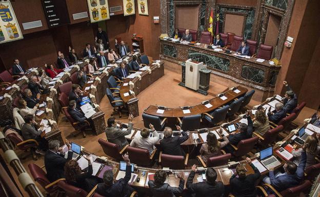 La Comunidad repartirá 2,2 millones entre los partidos de la nueva Asamblea