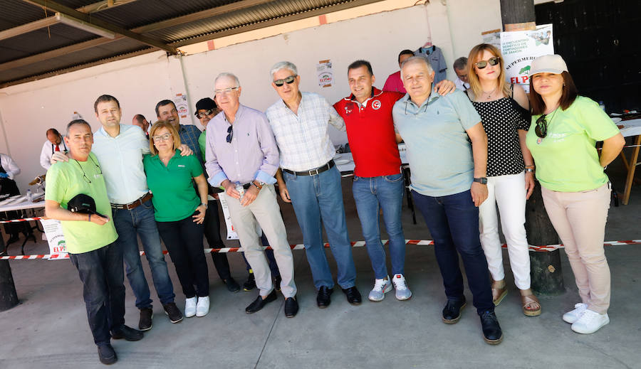 Encuentro de cortadores de jamón en Zarandona