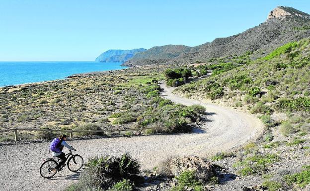 Sierra Espuña y Calblanque se suman a una red europea de turismo sostenible