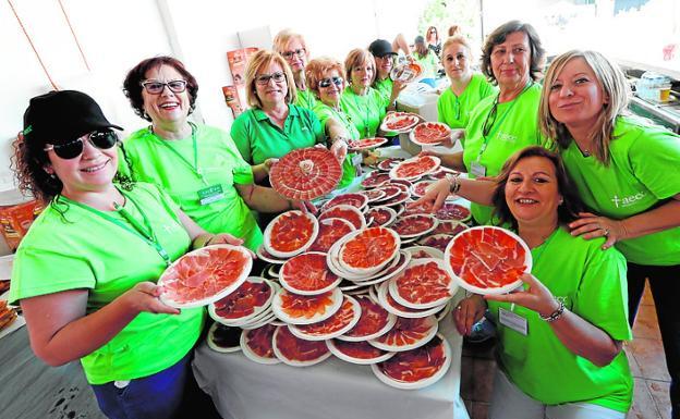 Encuentro de cortadores de jamón en Zarandona
