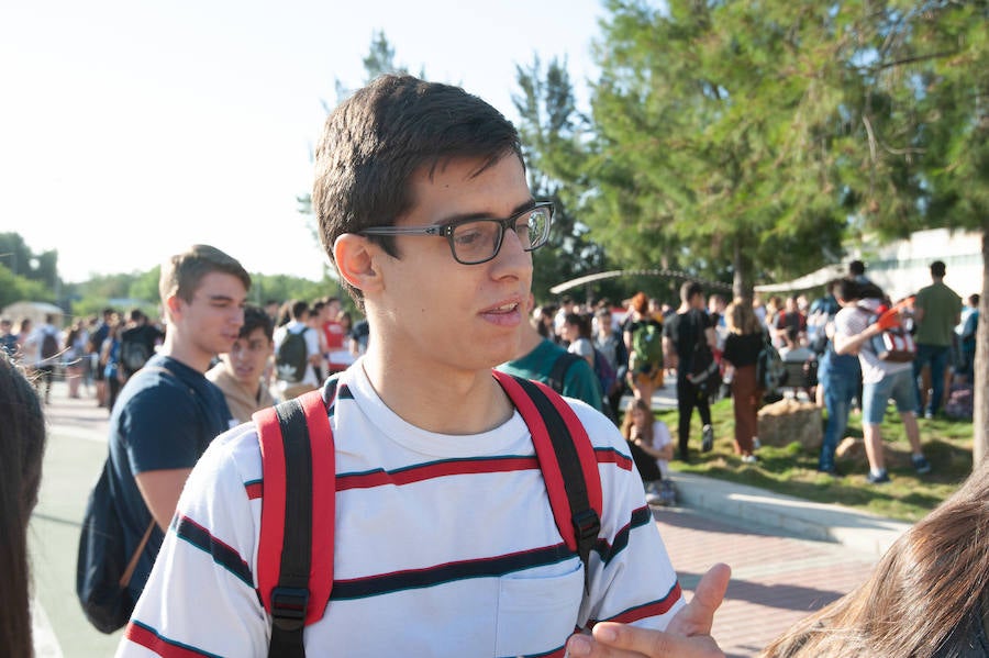 EBAU 2019: Comienzan las pruebas de acceso a la universidad en el Aulario Norte del Campus de Espinardo