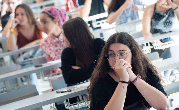 Quejas por la dificultad del examen de selectividad de Matemáticas II