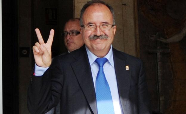 El fiscal reclama decenas de años a la vieja cúpula de Urbanismo por la 'trama Umbra'