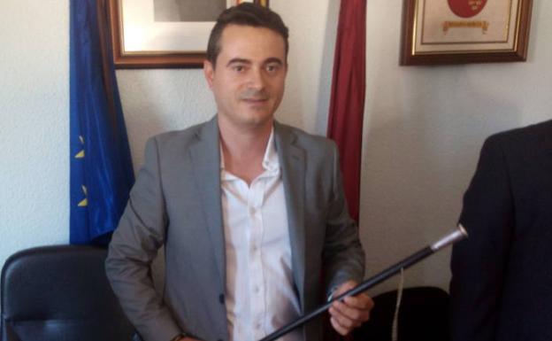 El único edil de Ciudadanos se estrena como alcalde de Albudeite para los próximos dos años