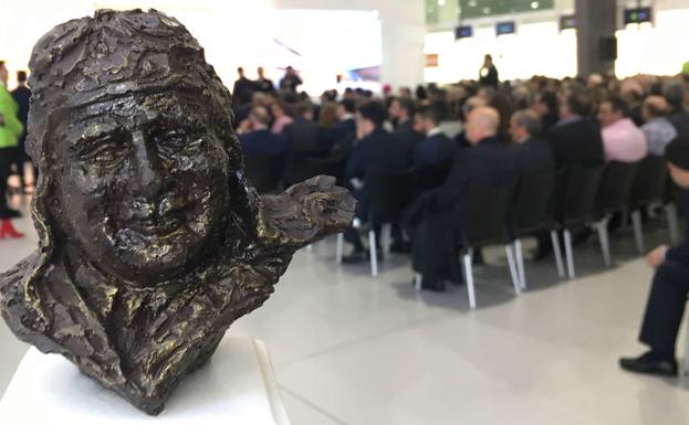 Amenazan con acciones legales si el aeropuerto de Corvera pasa a llamarse Juan de la Cierva