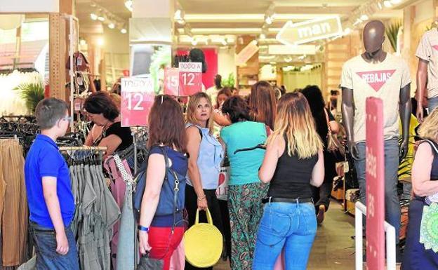 ¿Cuándo empiezan las rebajas de verano en la Región de Murcia?