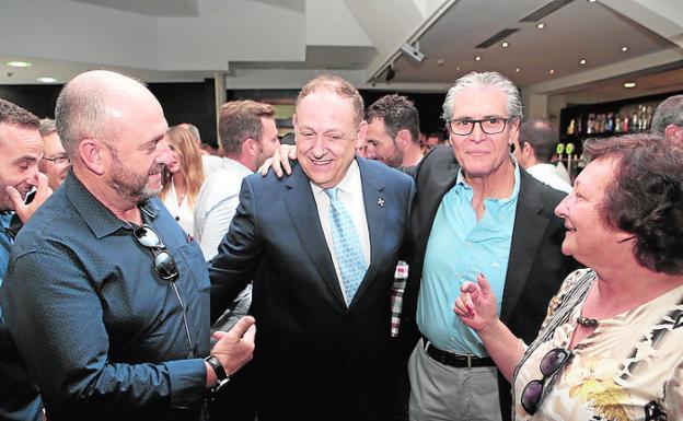 Homenaje a Juan Amorós por su jubilación