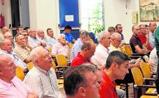 Los regantes de Puerto Lumbreras se unen y presentan 3.200 firmas en contra de las fotovoltaicas