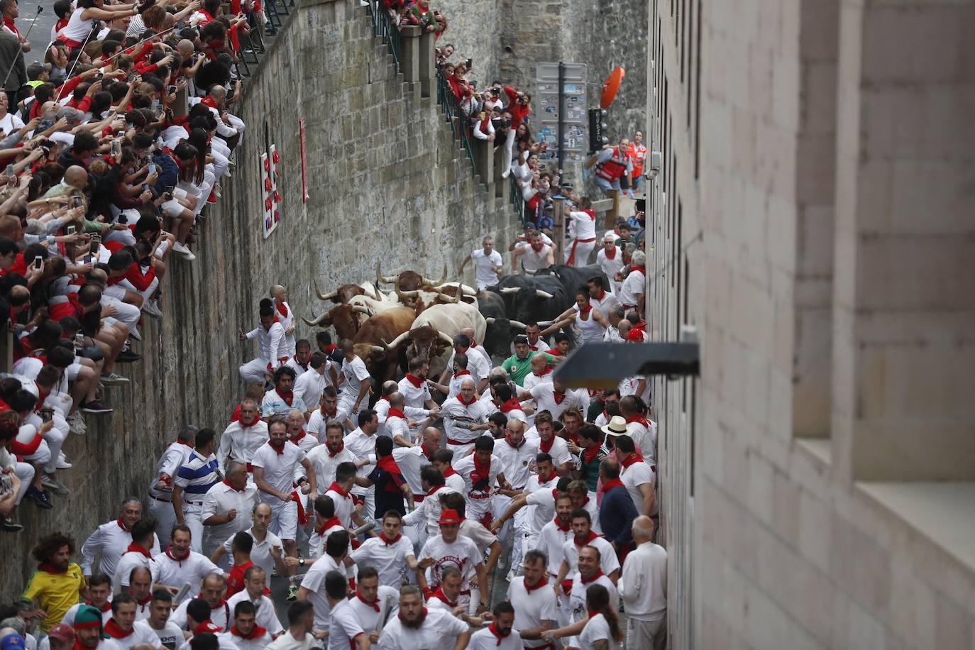 Las imágenes que ha dejado el primer encierro de los Sanfermines 2019