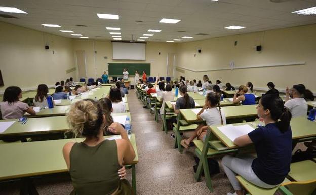 Unos 2.000 opositores interponen reclamaciones por sus calificaciones