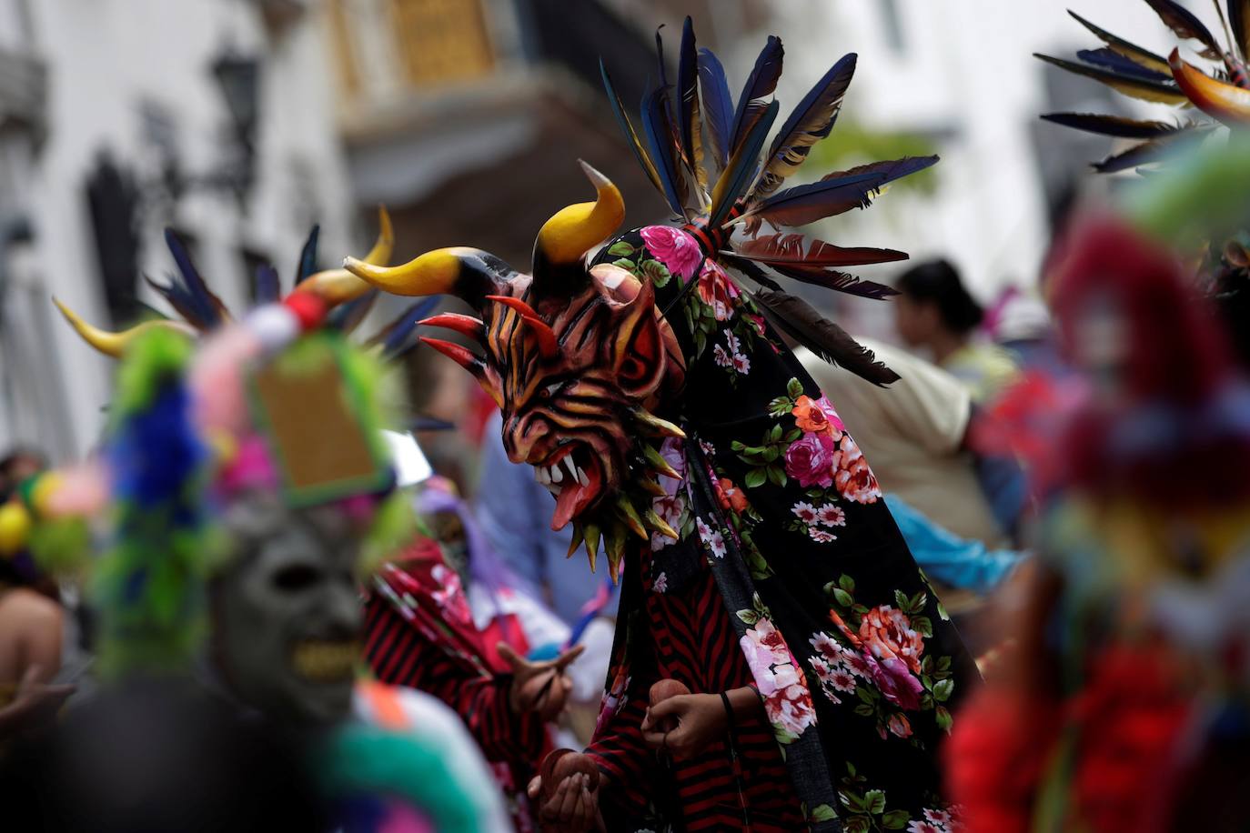 Los diablos bailan al Corpus