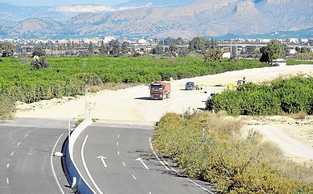 La Comunidad urge al Estado a que transfiera 48,7 millones para la 'autovía del bancal'