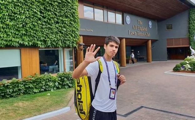 Carlos Alcaraz cae en cuartos de final del torneo júnior de Wimbledon