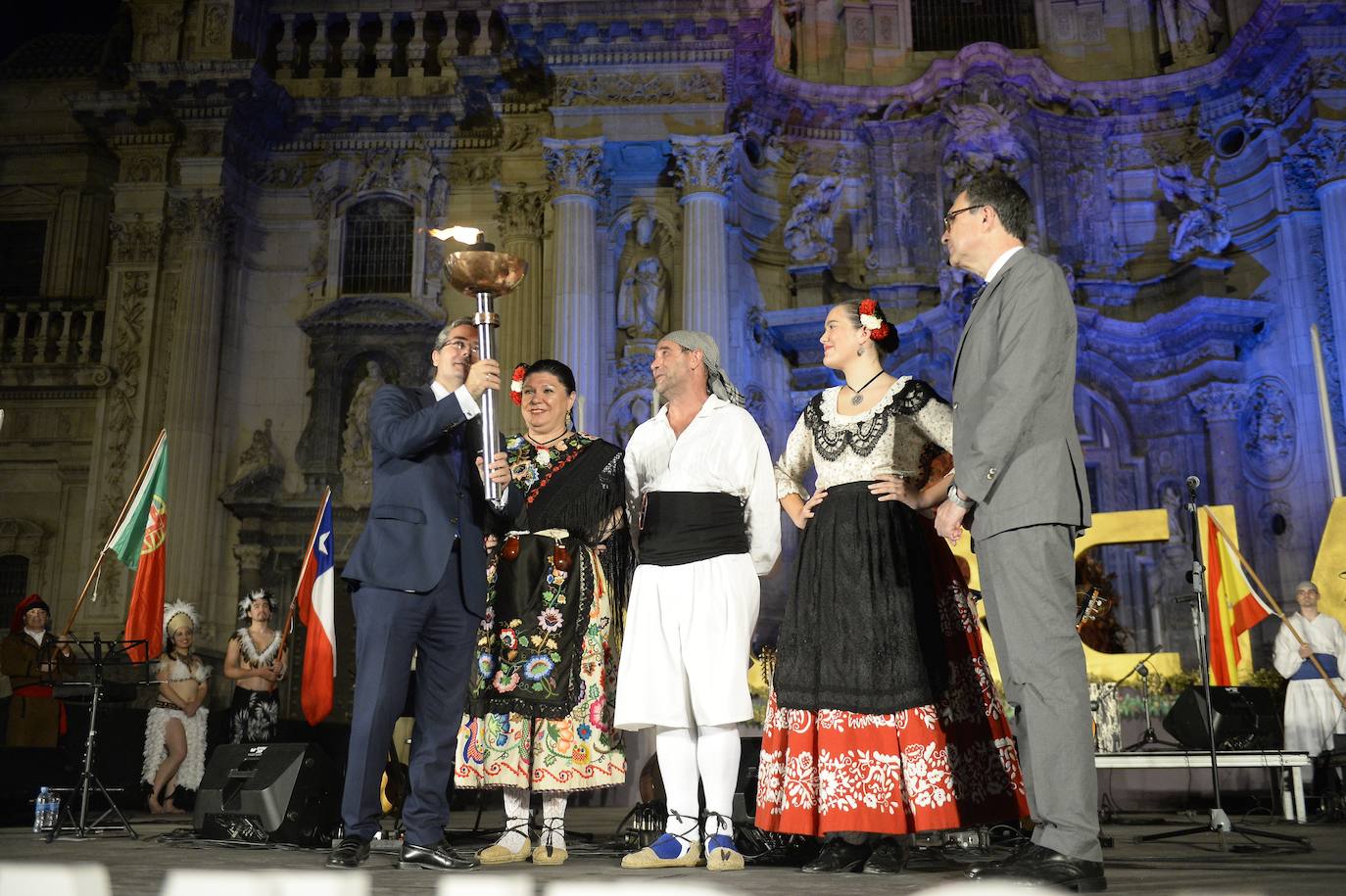 El folclore inunda Murcia