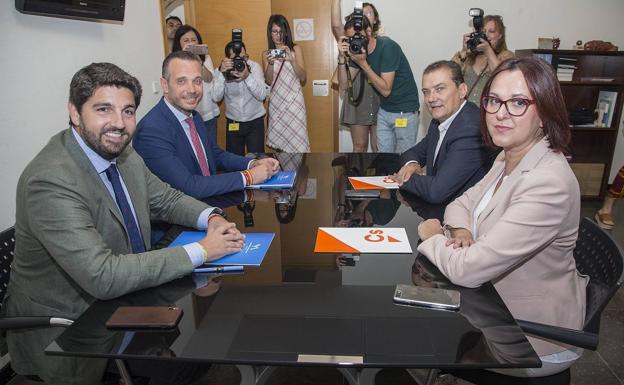 Ciudadanos acepta la propuesta de Vox y Miras será reelegido presidente el viernes