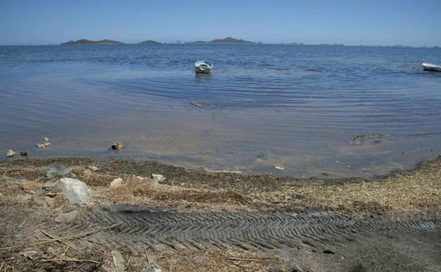 El juez declara complejo el caso de la degradación del Mar Menor y amplía 18 meses la investigación
