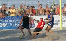 El alcalde de Los Alcázares cancela el campeonato de fútbol playa «al no existir un contrato legal»
