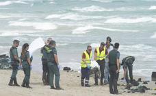 Muere un piloto del Ejército del Aire al estrellarse con su avión frente a La Manga