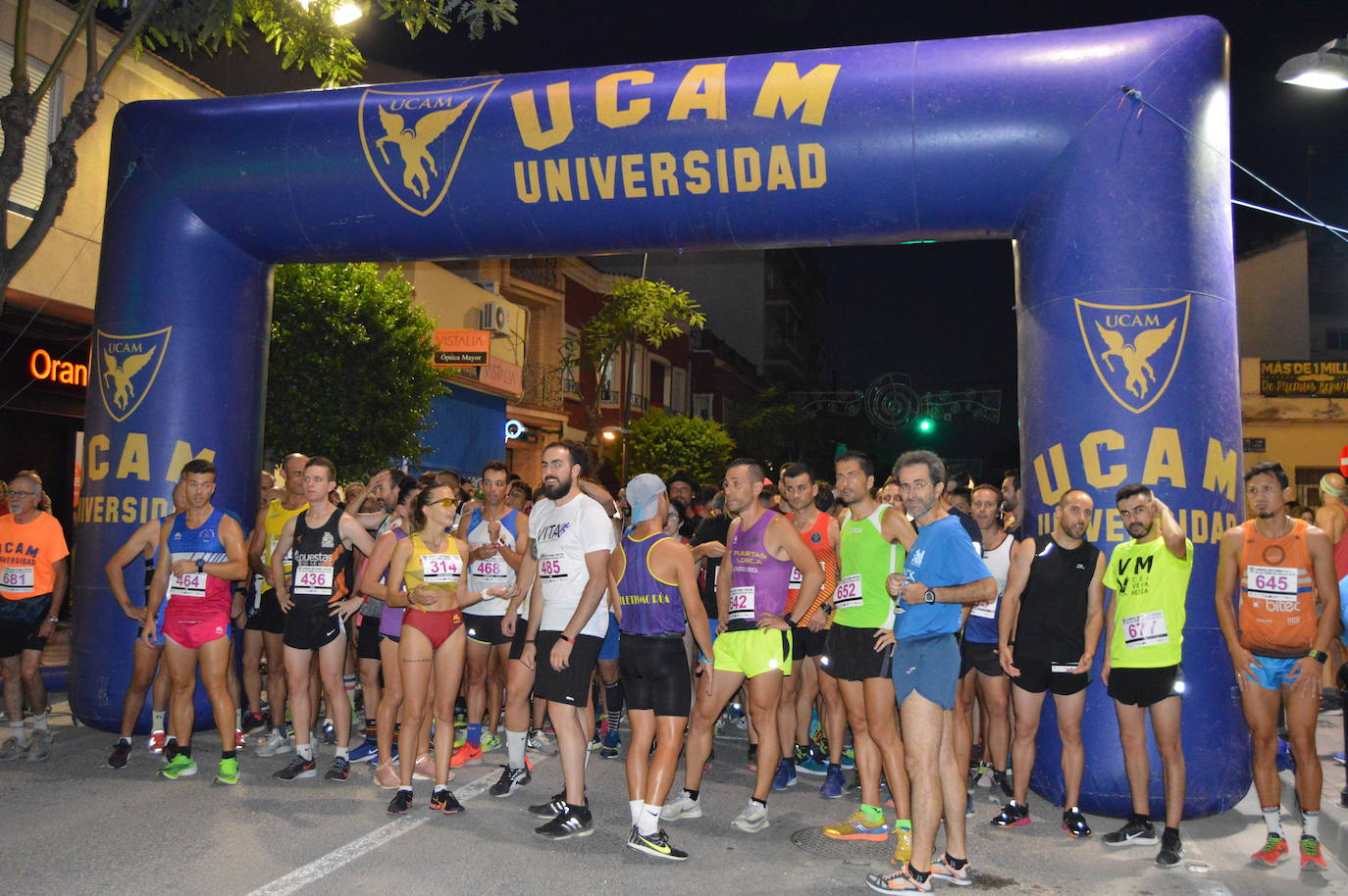 La carrera nocturna de Las Torres bate su récord con 550 atletas