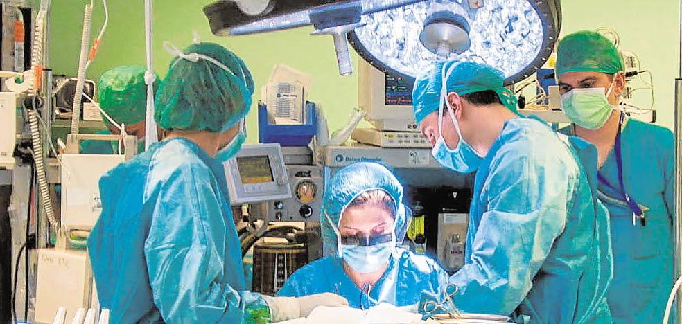 Un informe señala a la sanidad regional como la segunda con «peores servicios»