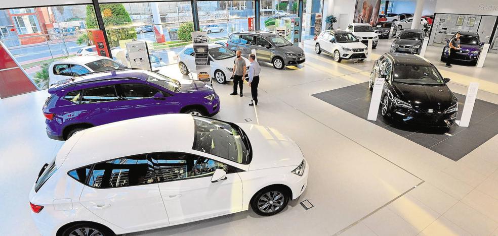 Murcia registra la menor caída en la venta de coches, con un descenso del 12,4%