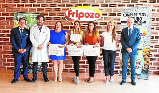 Fripozo beca a tres vecinas con 500 euros