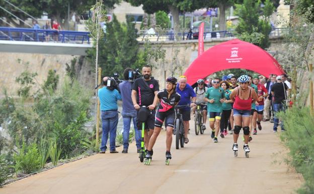 La Feria abre el nuevo trayecto de la margen izquierda de 'Murcia Río'