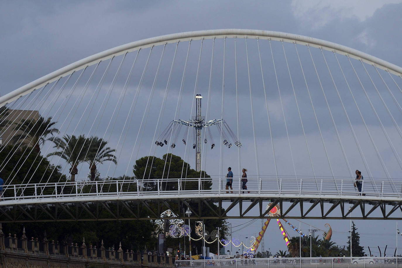 En barco, gratis, desde La Fica hasta El Malecón