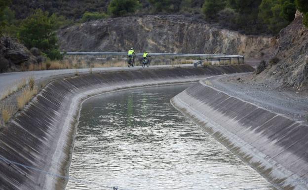 Los regantes de la Región recibirán este mes un trasvase más corto del Tajo de 8,6 hectómetros