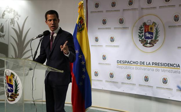 Guaidó califica de «irresponsable» el diálogo entre el Gobierno de Maduro y los partidos minoritarios