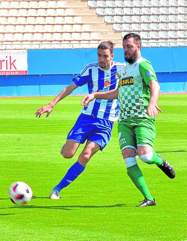 Nuevo descanso forzado para el césped del Artés