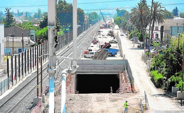 Adif adjudica dos contratos de control de obras de los tramos Sangonera-Totana y Sangonera-Lorca