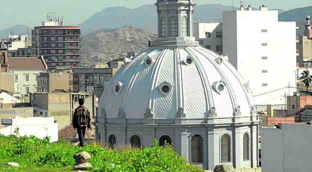 La Iglesia impulsa otra gran obra en la Caridad y espera la de la Catedral