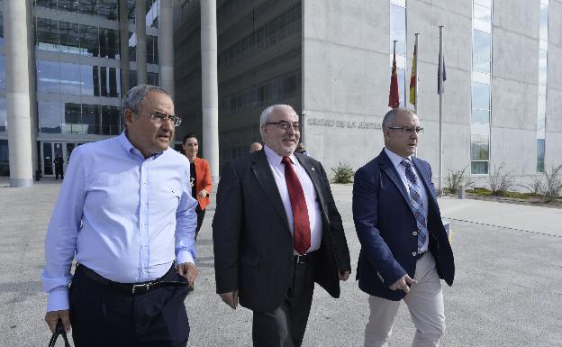 El presidente de la UCAM irá a juicio por las obras ilegales en el campus