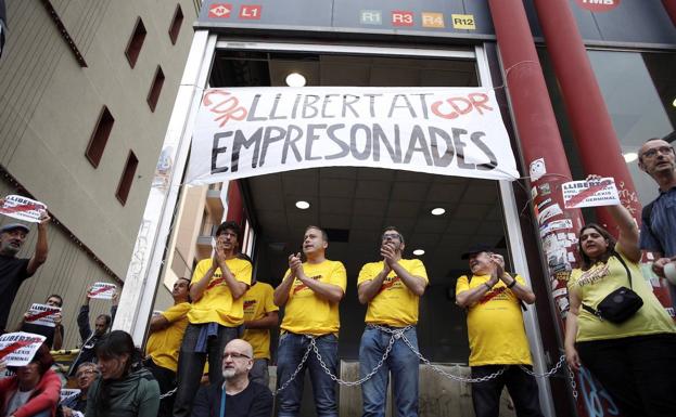 Los CDR quieren «bloquear de punta a punta» Cataluña con cinco marchas multitudinarias durante tres días