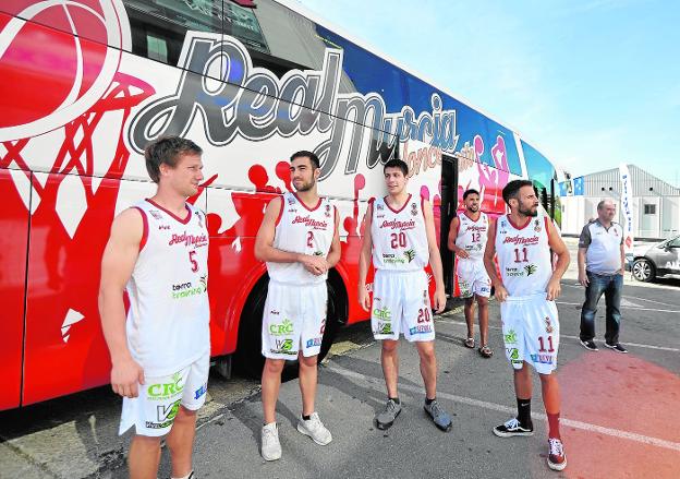 Inicio de ensueño para el Real Murcia Baloncesto en la LEB Plata