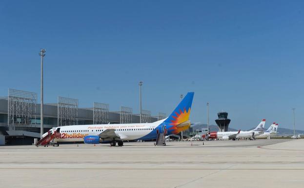 El aeropuerto de Corvera se beneficiará de la reducción de las tarifas de Enaire
