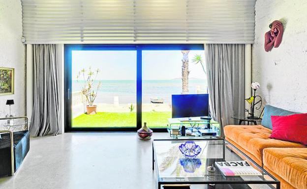 'Vivir frente al mar', en Los Urrutias, de los arquitectos Javier Peña Galiano y Lola Jiménez Martínez.