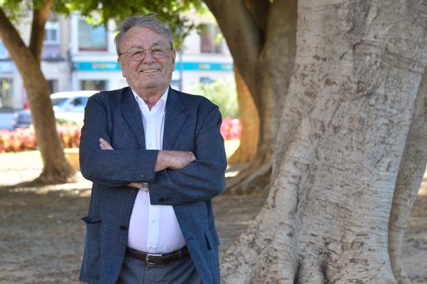 Francisco Calvo: «La huerta no es el mundo del rey Lobo»