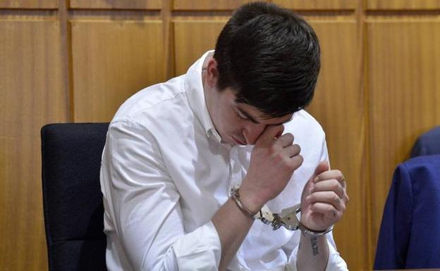 Rosa María no abandonó antes a su novio por estar «amenazada de muerte»