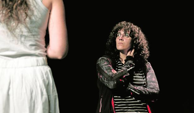 La iniciativa 'Nuevas cineastas' de la UMU estrena su proyecto ganador en la Filmoteca Regional