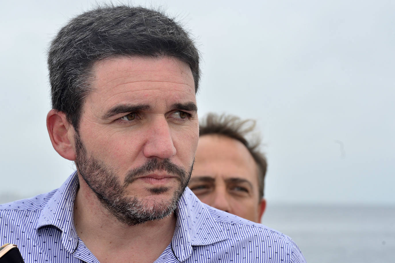 Luengo: «Es urgente bajar el nivel de agua y el Ministerio tiene que actuar»