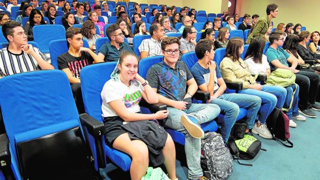 244 alumnos de Bachillerato inician sus investigaciones