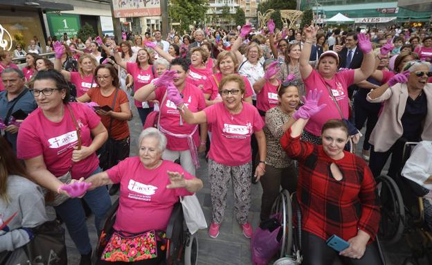 Música contra el cáncer de mama