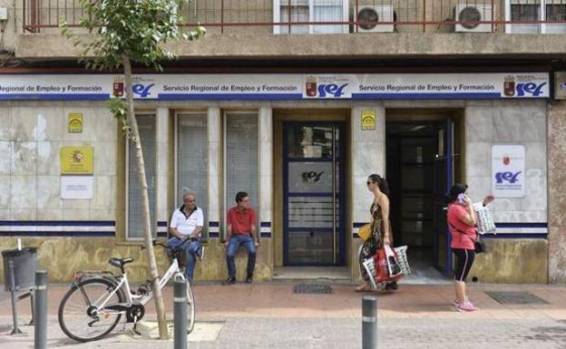 La Región es la que más empleo crea en un año, a pesar de los malos datos del verano