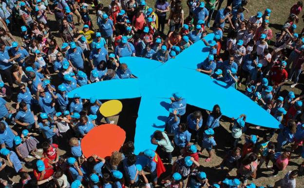 Más de 245 empleados y voluntarios de CaixaBank en la Región participan en la Semana Social