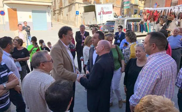 Rajoy, Sáenz de Santamaría y Méndez de Vigo visitan Abanilla